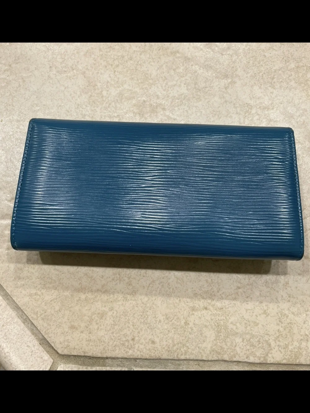 Louis Vuitton Epi Sarah Wallet Toledo Blue Long Wallet